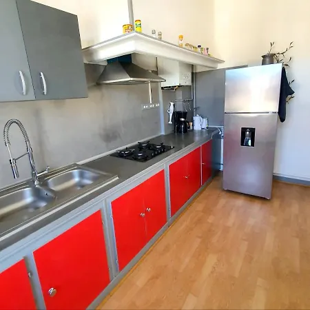 Sejour A 20 Minutes De L'espagne Avec Petit-dejeuner A La Demande A Les Lumineuses Du Palais Des Rois De Majorque Perpignan